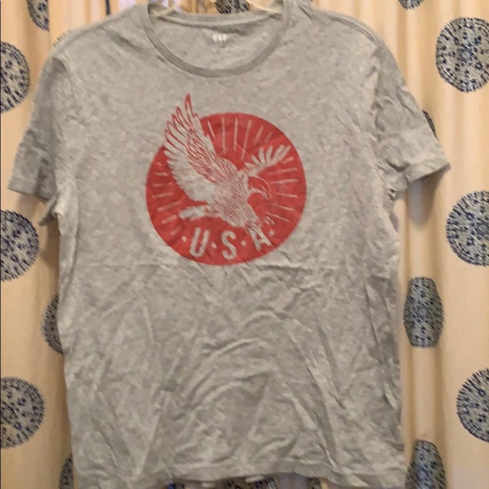 GAP T-Shirt